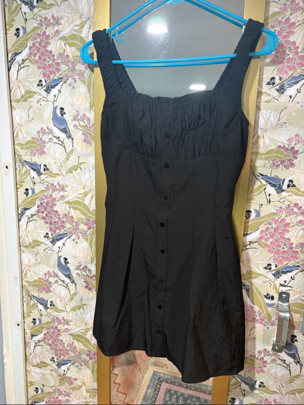 NWT!! Sleeveless Black Button-Front Mini Dress - Picture 3 of 5